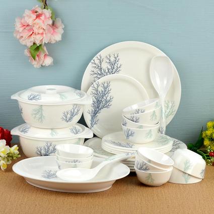 Winter Forest Dinner Set